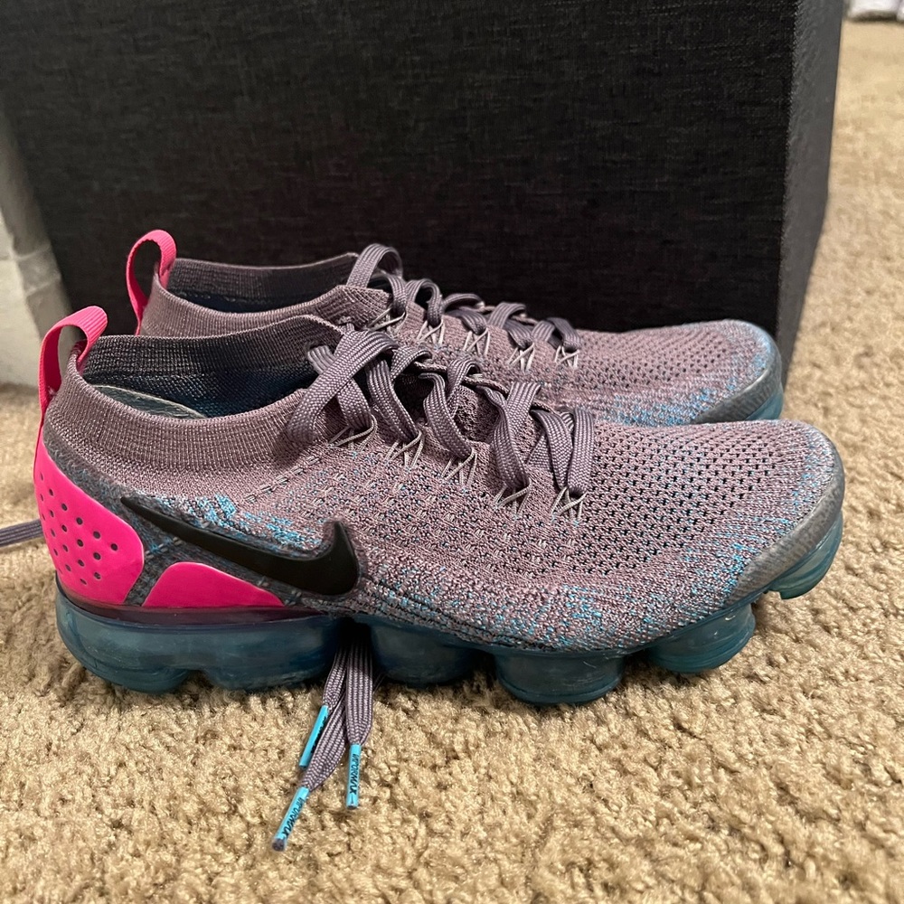 Nike VaporMax (Women’s)